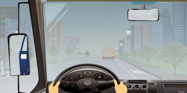 如图所示，雾天驾驶机动车行经城市道路，以下错误的做法是什么？配图